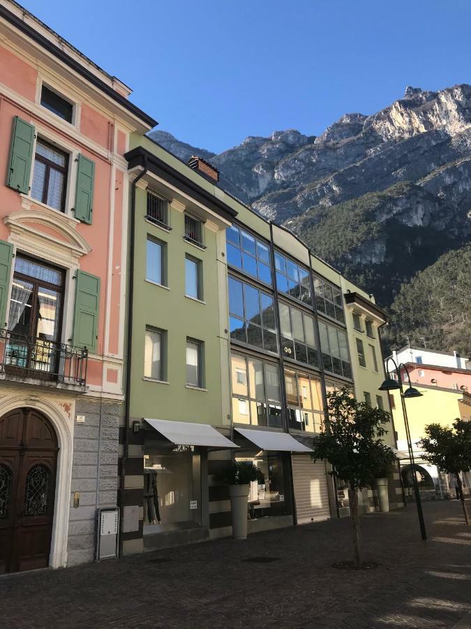Casa Nika Apartment Riva del Garda Luaran gambar